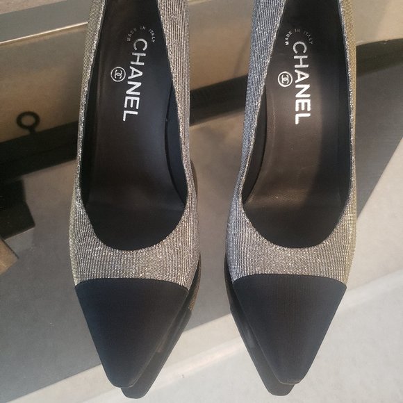 Chanel Sparkle Heels 38.5 GORGEOUS!!! RARE 😍😍😍 - Picture 14 of 17